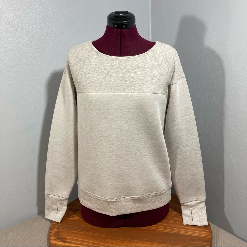 Athleta Fuse Scuba Sweatshirt Crewneck Long Sleeved Top Colorblock
